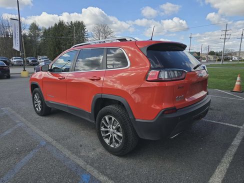 Used 2021 Jeep Cherokee Latitude Lux w/ Sun & Sound Group image 5