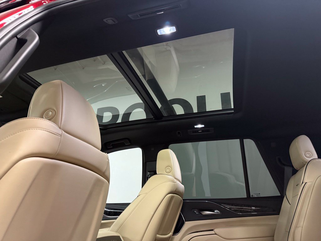 Used 2023 Cadillac Escalade Premium Luxury w/ LPO, Floor Liner Package AWD/4WD image 15