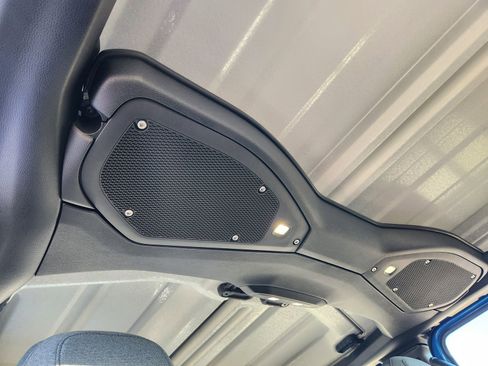 New 2026 Jeep Gladiator Sport AWD/4WD image 32