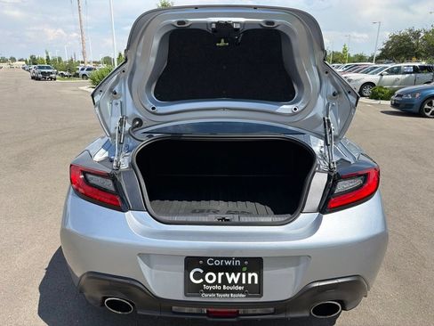 Used 2025 Toyota GR86 Premium w/ ALL Weather Mat Package (TMS) RWD image 14
