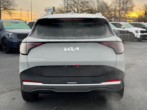New 2026 Kia Sportage EX AWD/4WD image 4
