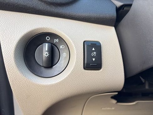 Used 2019 Ford Fiesta SE w/ Cold Weather Package image 23