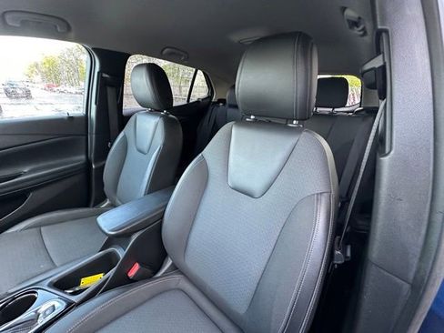 Used 2023 Buick Encore GX Select FWD image 25