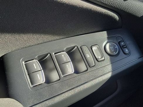 Used 2023 Honda Civic LX image 18