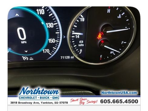 Used 2018 Buick Envision Premium image 16