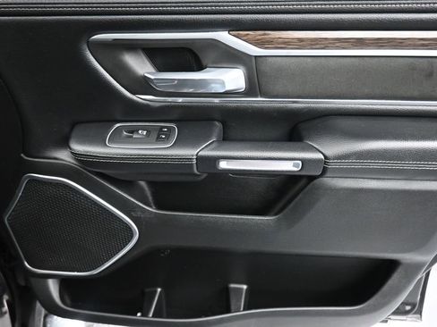 Used 2020 RAM 1500 Laramie AWD/4WD image 48