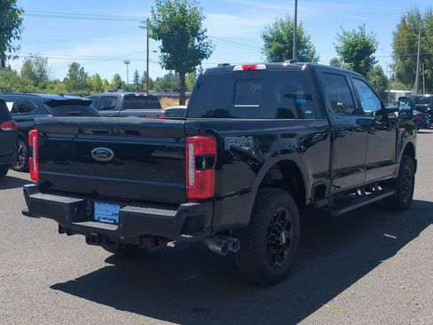New 2025 Ford F350 XLT w/ Black Appearance Package image 5