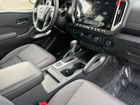 New 2026 Nissan Frontier SV image 15
