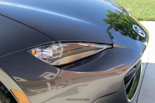 Used 2017 MAZDA MX-5 Miata RF Grand Touring RWD image 59