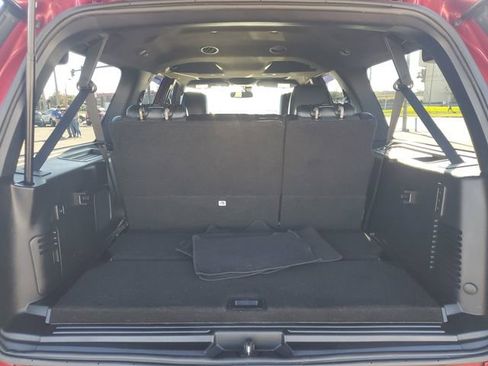 Certified 2017 Ford Expedition EL Platinum image 9