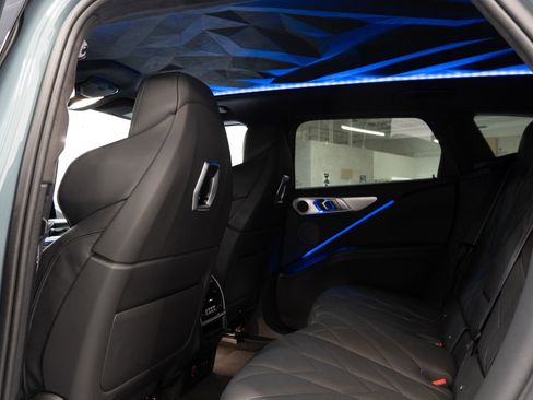 Used 2023 BMW XM image 33