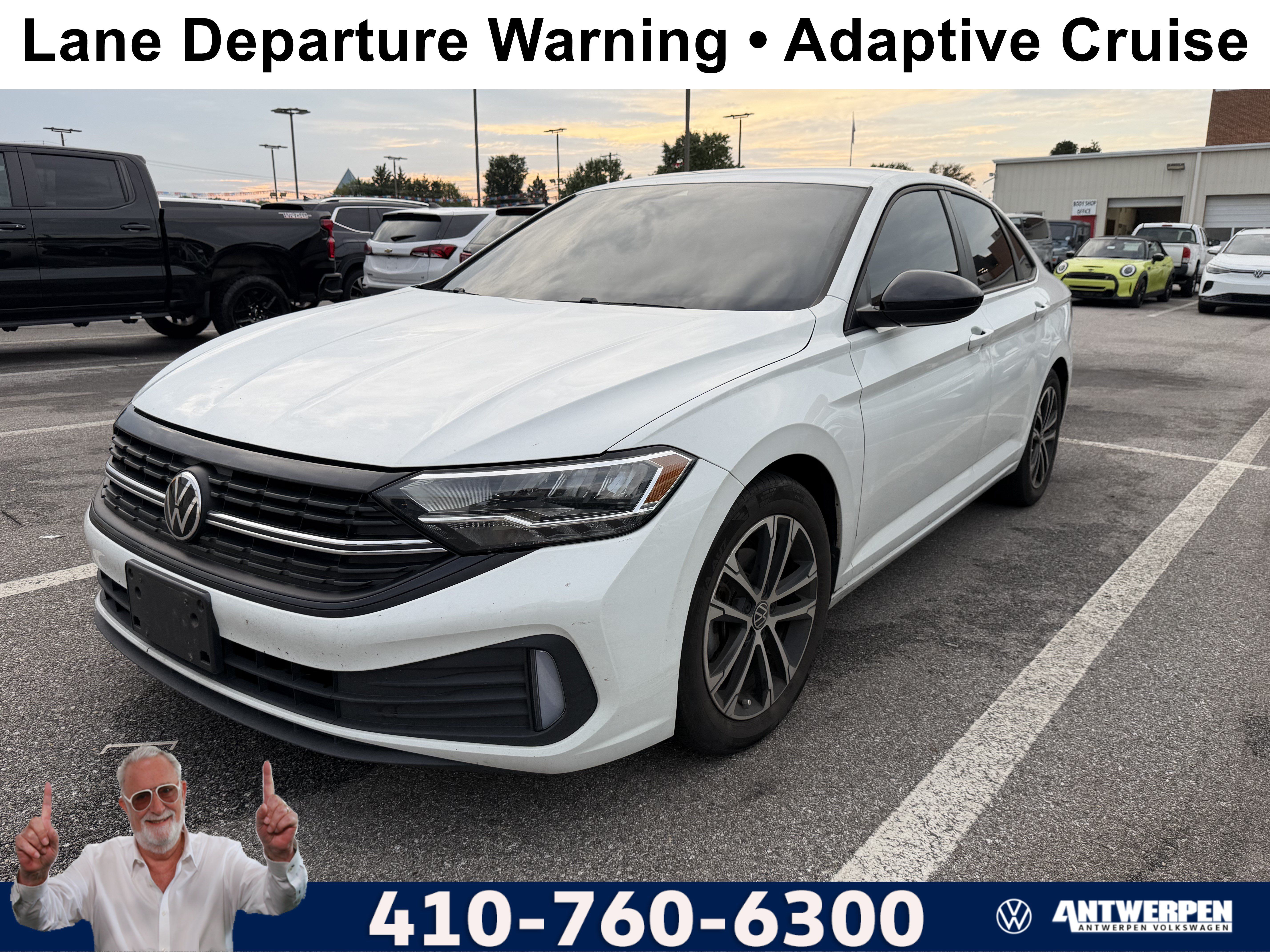 Used 2024 Volkswagen Jetta Sport FWD image 1