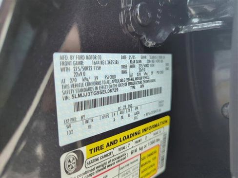 Used 2025 Lincoln Navigator L Black Label AWD/4WD image 29