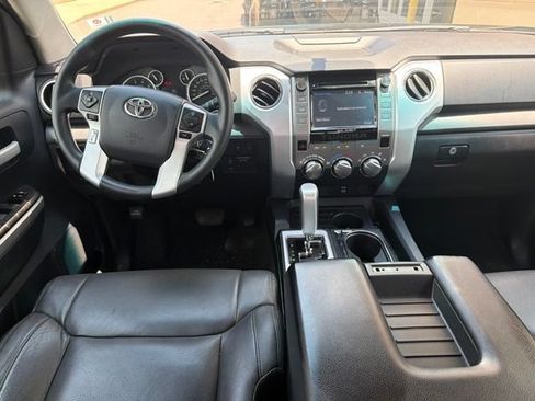 Used 2016 Toyota Tundra SR5 w/ SR5 Upgrade Package RWD image 11