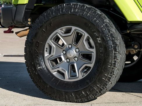 Used 2017 Jeep Wrangler Unlimited Rubicon image 58