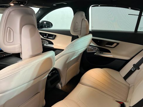 New 2026 Mercedes-Benz E 450 4MATIC Sedan image 19