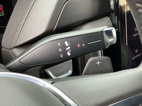 Used 2025 GMC Yukon Denali image 37