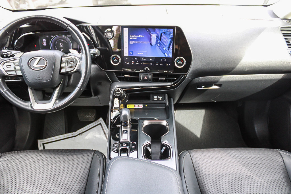 Used 2024 Lexus NX 350h AWD image 12