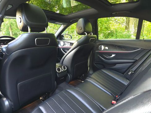 Used 2019 Mercedes-Benz E 450 4MATIC Sedan image 13