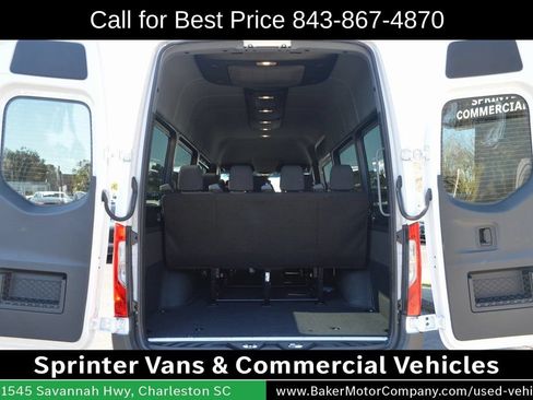 Used 2025 Mercedes-Benz Sprinter 2500 image 44