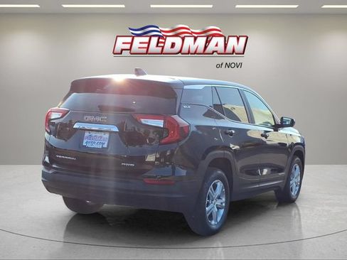 Used 2024 GMC Terrain SLE AWD/4WD image 6