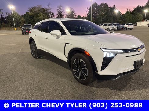 Used 2024 Chevrolet Blazer EV LT image 1