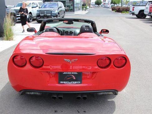 Used 2006 Chevrolet Corvette Convertible w/ Preferred Equipment Group image 7