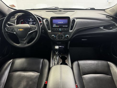 Used 2024 Chevrolet Malibu LT FWD image 19
