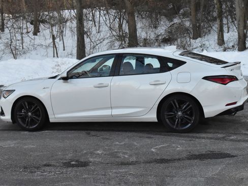 Used 2023 Acura Integra A-Spec image 6