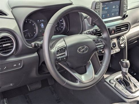 Used 2020 Hyundai Kona SEL image 14