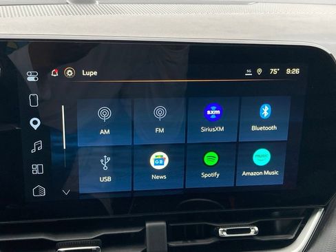 Used 2025 Chevrolet Equinox LT FWD image 21