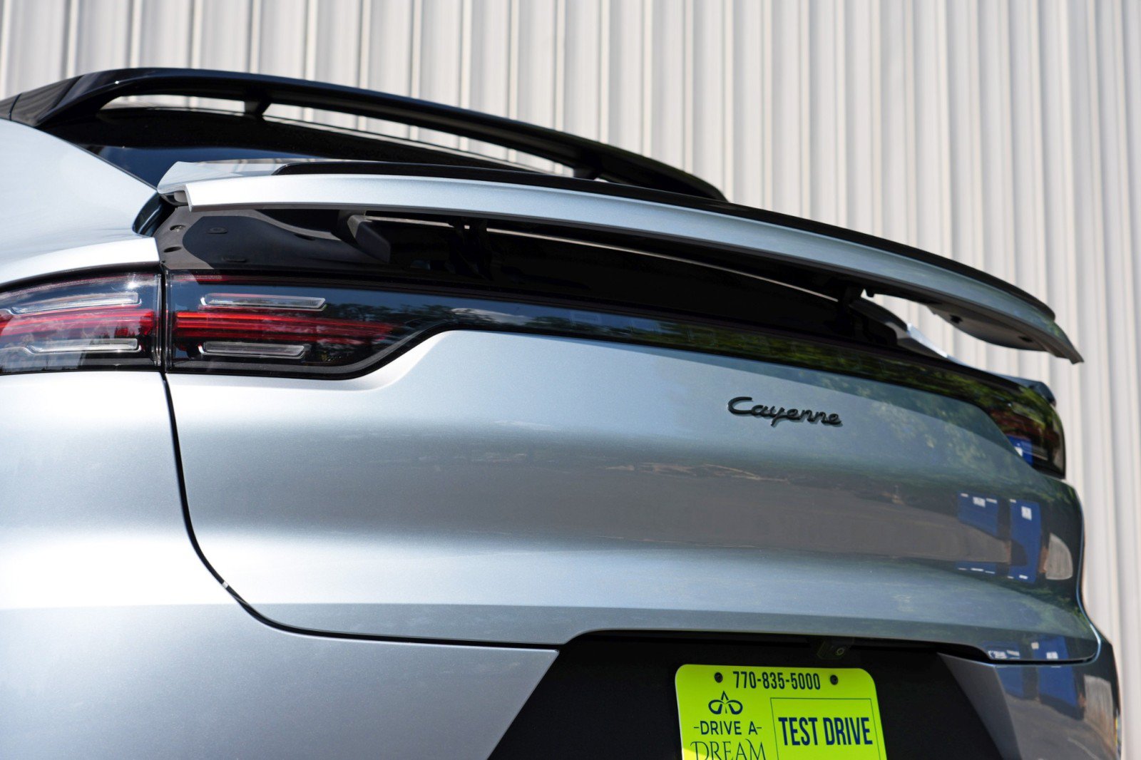 Used 2023 Porsche Cayenne Coupe w/ Premium Package AWD/4WD image 60