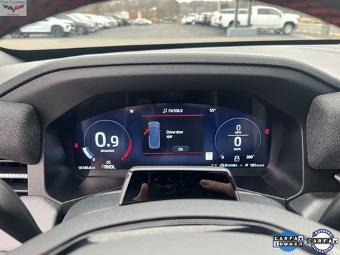 Used 2025 Ford Explorer ST-Line w/ ST-Line Street Pack image 12