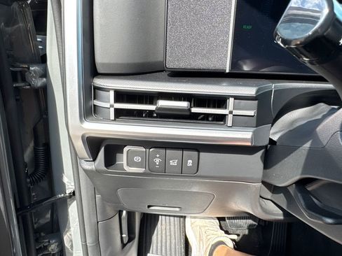 New 2026 Hyundai Santa Fe SE FWD image 21
