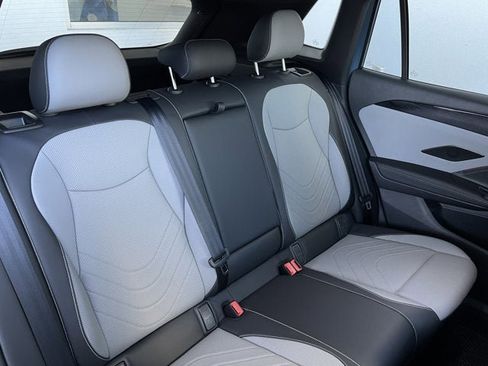 New 2026 Volkswagen Tiguan SE R-Line image 29