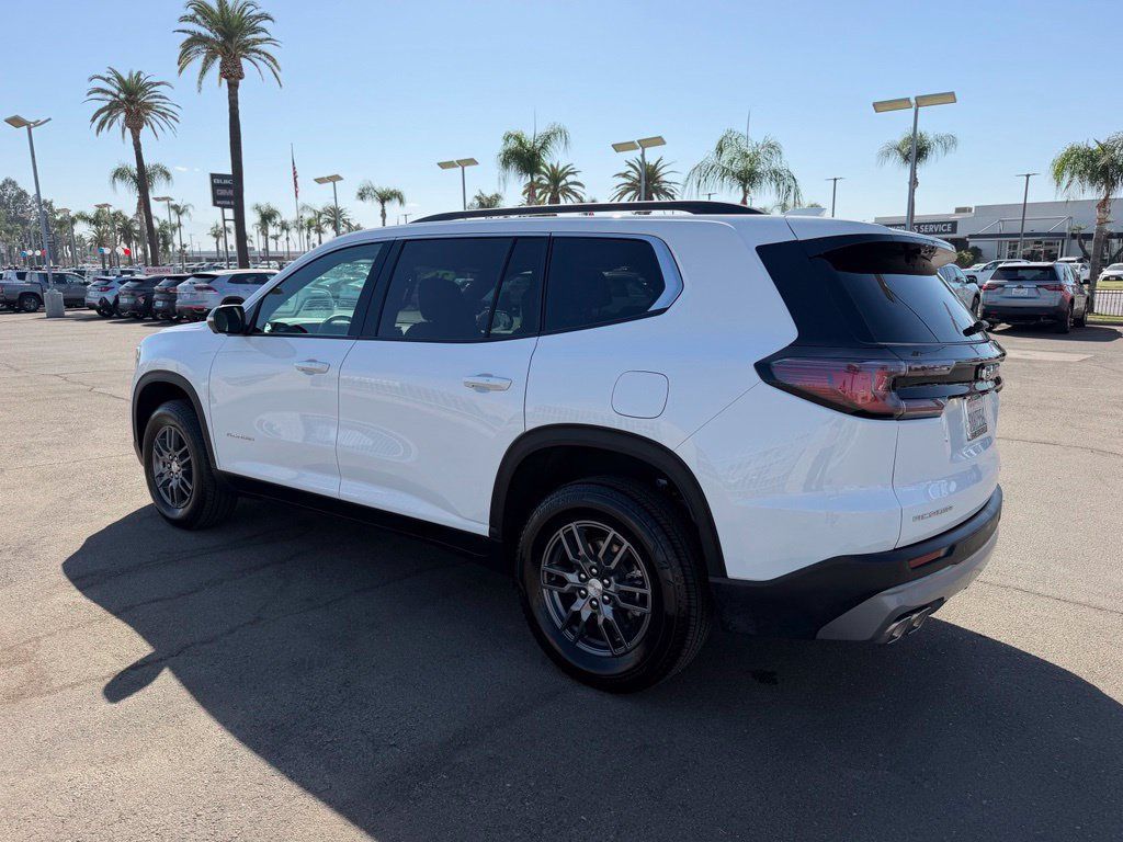 Used 2026 GMC Acadia Elevation FWD image 4