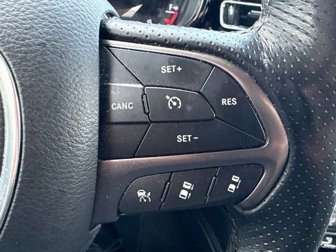 Used 2024 Dodge Durango SXT AWD/4WD image 27