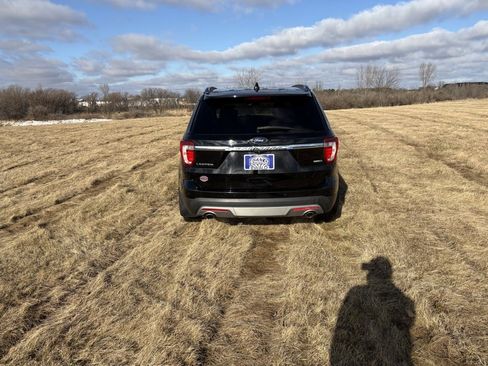 Used 2016 Ford Explorer Limited image 9