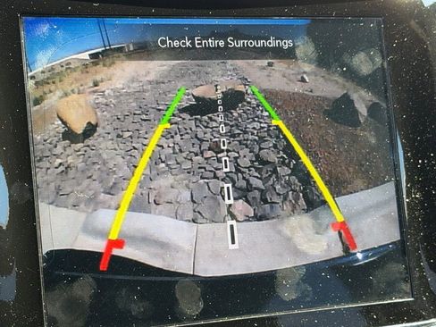 Used 2021 Jeep Grand Cherokee Limited w/ Luxury Group II image 24