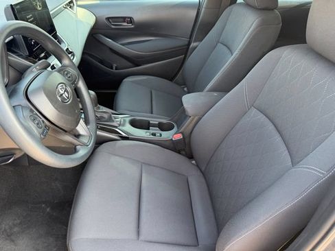Used 2024 Toyota Corolla LE FWD image 11