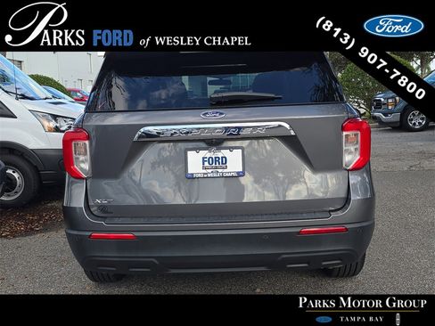 Certified 2023 Ford Explorer XLT image 5