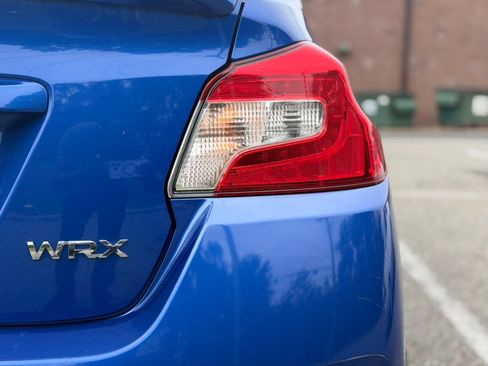 Used 2018 Subaru WRX Premium AWD/4WD image 8