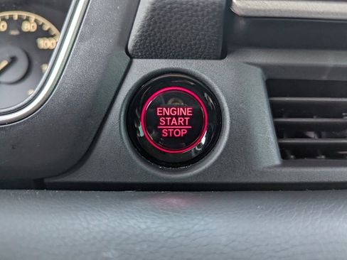 Used 2025 Honda Pilot Touring image 28