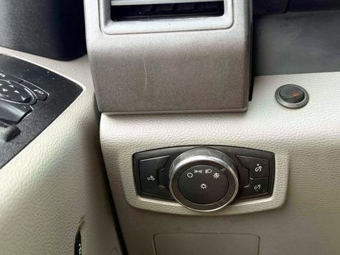 Used 2018 Ford F250 XL w/ Power Equipment Group AWD/4WD image 22