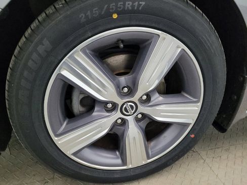 Used 2019 Nissan Altima 2.5 SL FWD image 31
