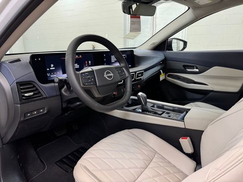 New 2026 Nissan Sentra SL FWD image 12
