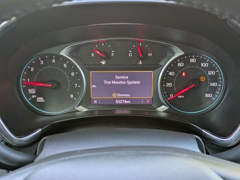 Used 2020 Chevrolet Equinox Premier FWD image 35