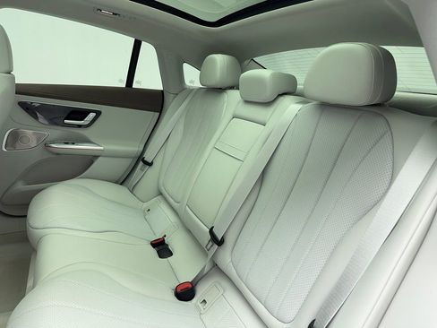 Used 2023 Mercedes-Benz EQE 350+ Sedan image 39