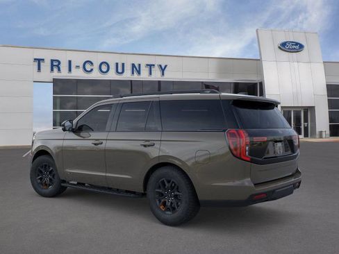 New 2026 Ford Expedition Tremor image 4