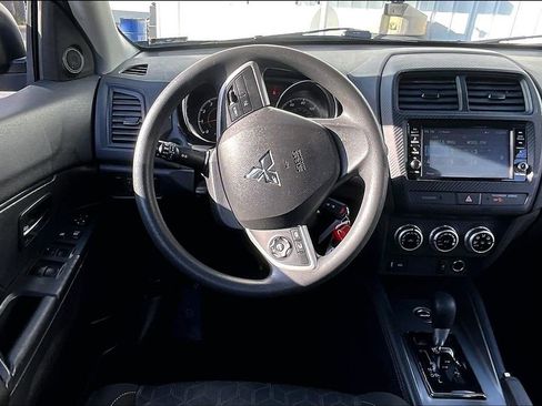 Used 2022 Mitsubishi Outlander Sport ES image 8